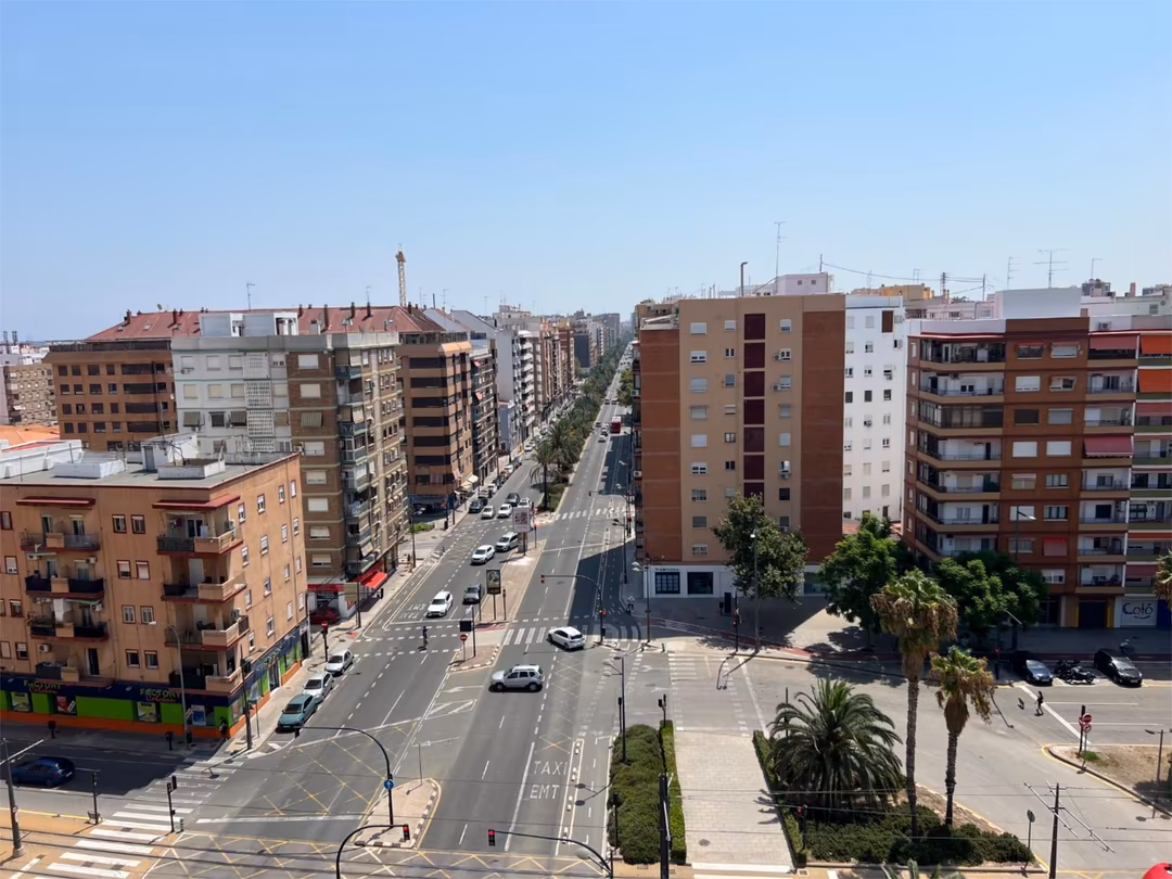 Piso en  Avinguda del Primat Reig 54 - Foto 2