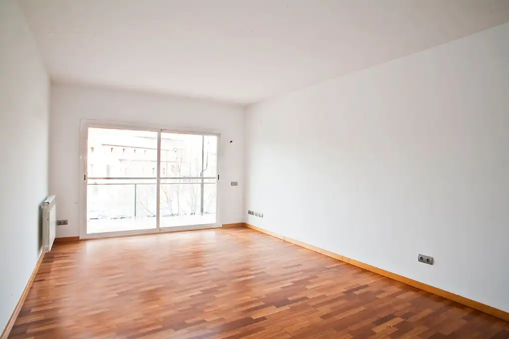 Piso en  Passeig de Domènech i Montaner - Foto 2