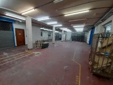 Nave Industrial en  Calle Mercurio - Foto 1
