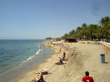 Apartamento en puerto deportivo - Foto 9
