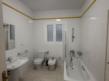 Piso en  Carrer Príncep de Viana 74 - Foto 23