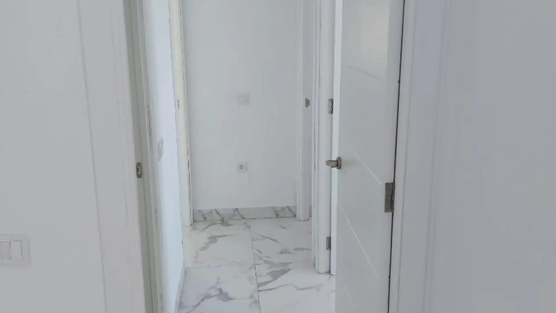 Piso en  Plaza de la Colonia 1 - Foto 9