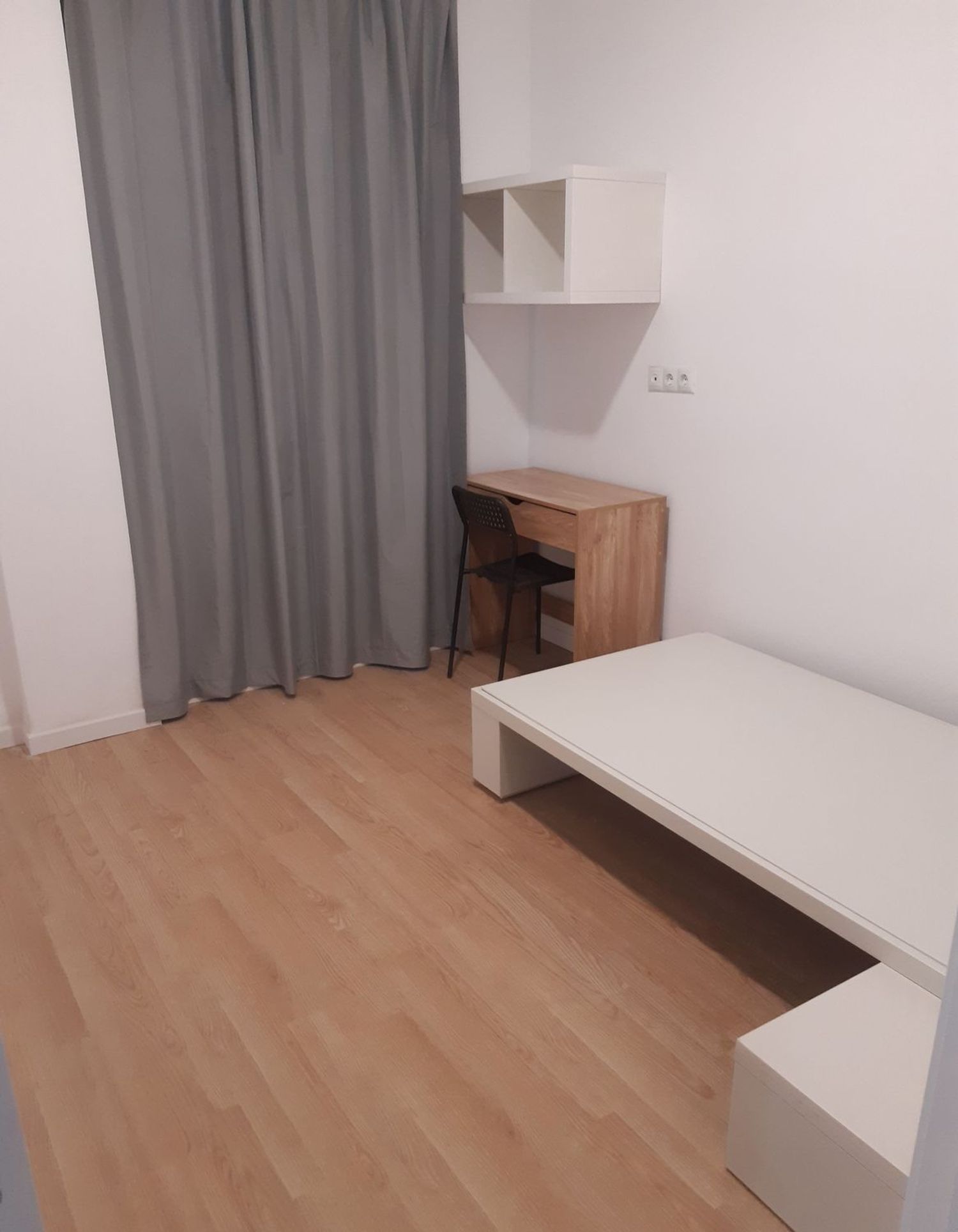 Piso en calle Fuensanta, 1 h - Foto 1