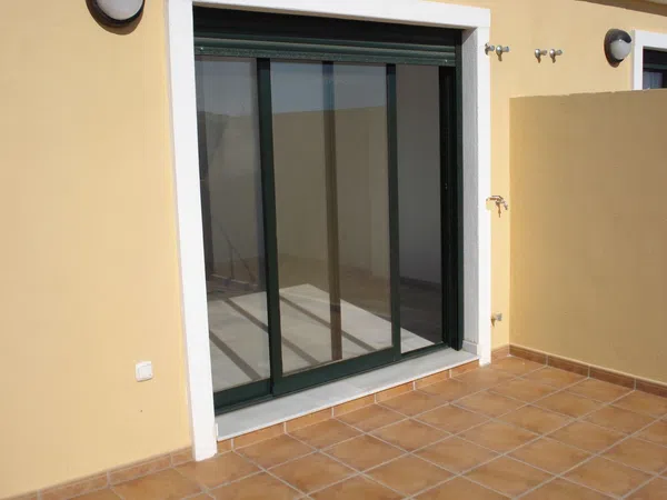 Piso en Calle Cuadrante, 14, Polígonos - Recinto Ferial - Foto 3