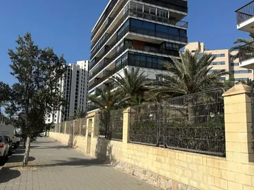 Piso en  Avenida de Niza 37 - Foto 1