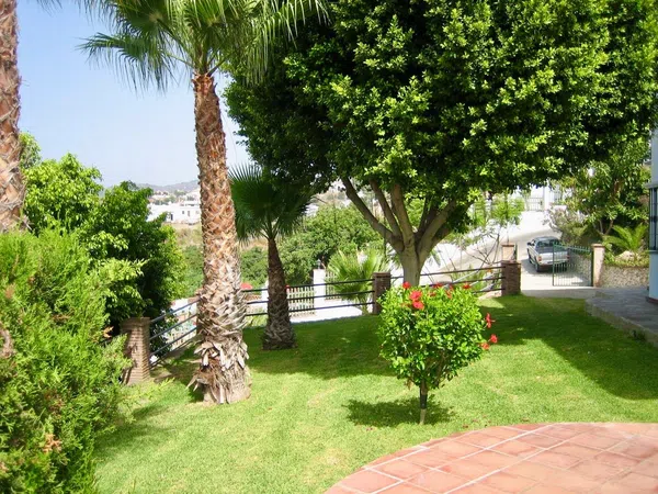 Casa o chalet independiente en Carretera Frigiliana s/n, Centro, Centro - Foto 6