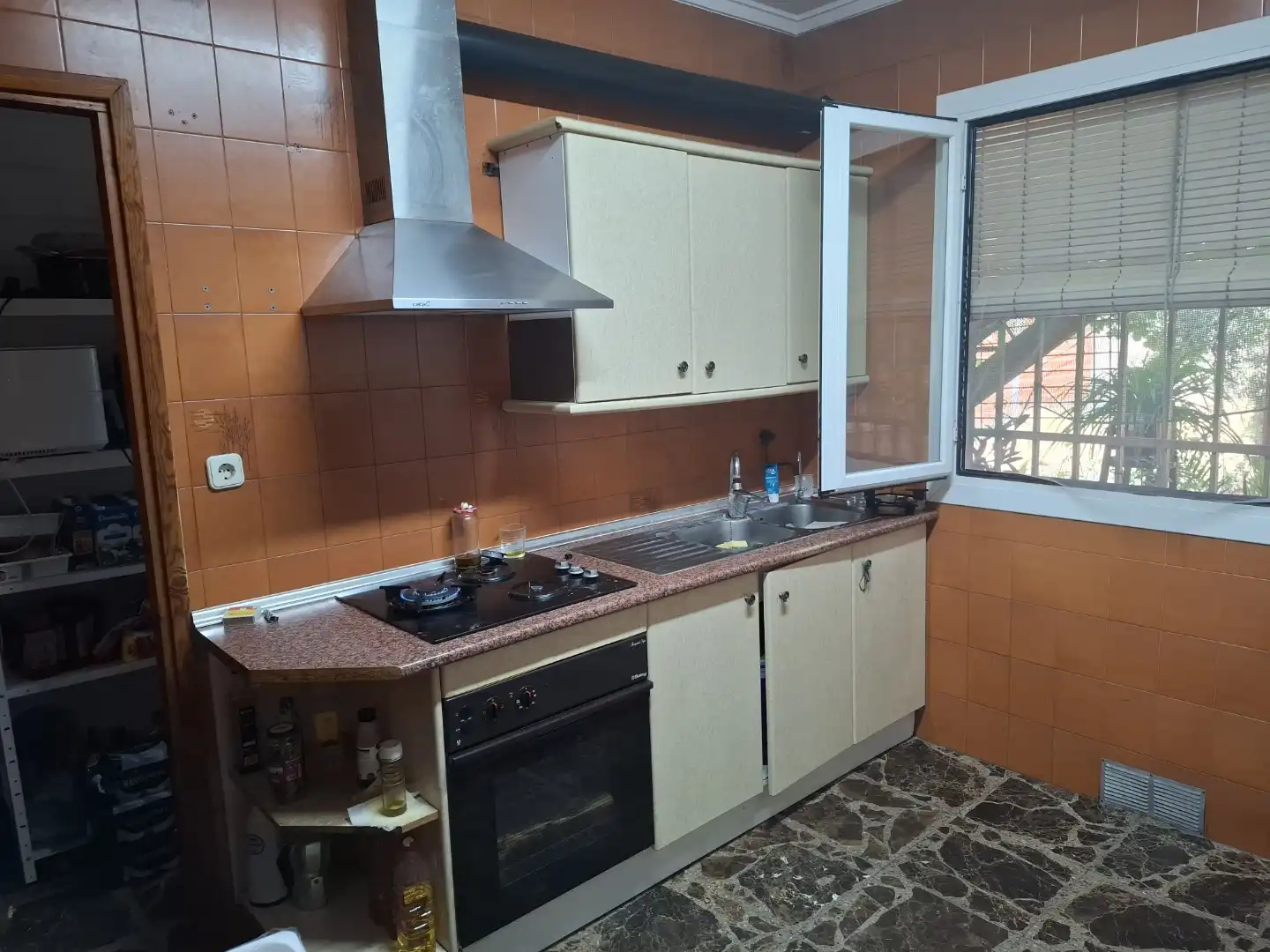 Planta baja en  Calle Maestro Manzanares 55 - Foto 4