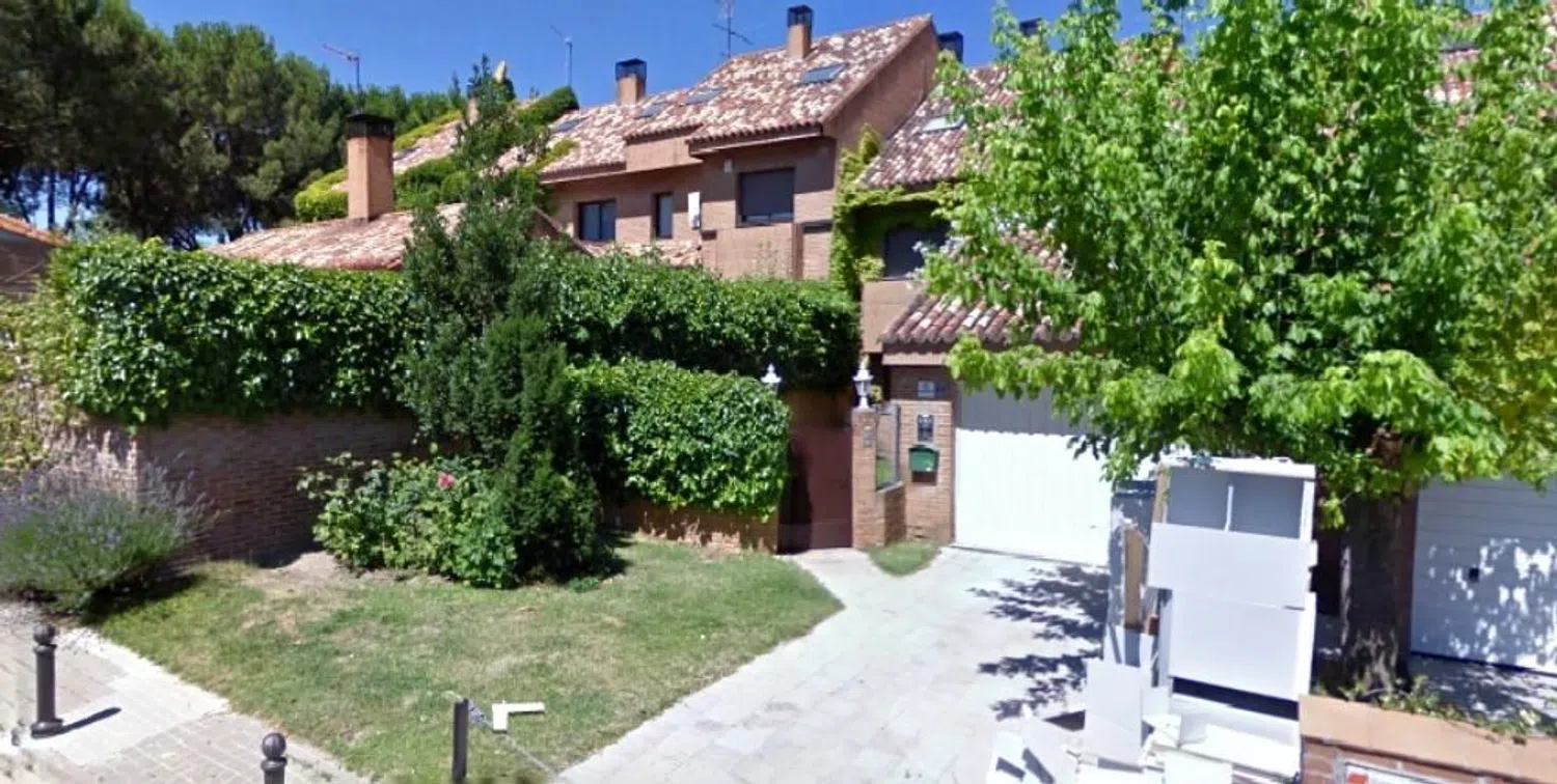 Chalet adosado en calle Aragoneses, 5 - Foto 1