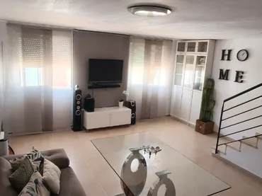 Dúplex en  Calle Luis Pérez Ponce 27 - Foto 6