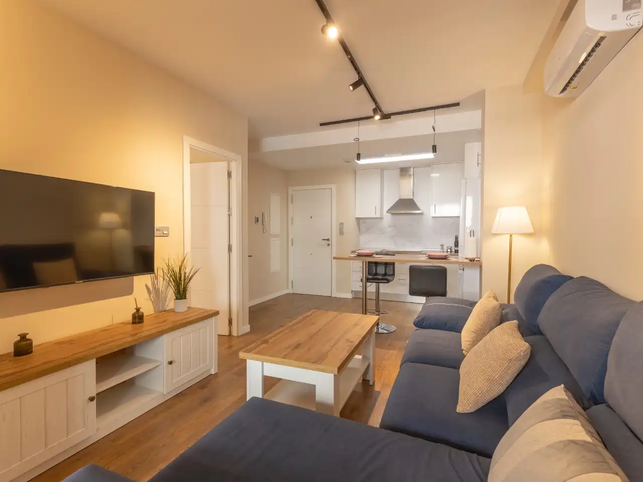 Apartamento en  Avenida de la Ilustración 103 - Foto 6