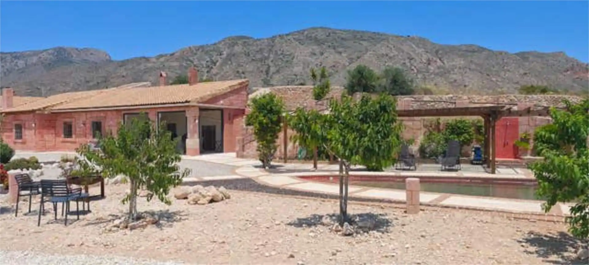 Chalet en Hondon de Las Nieves - Foto 2