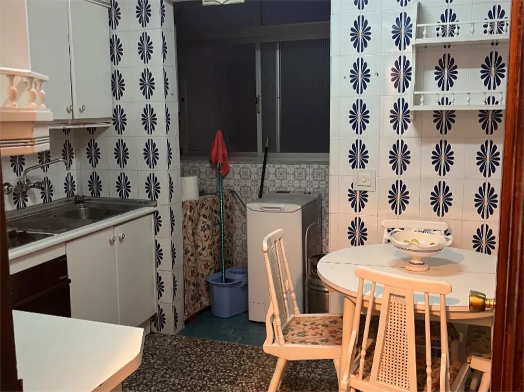 Piso en  Calle Venegas 10 - Foto 2