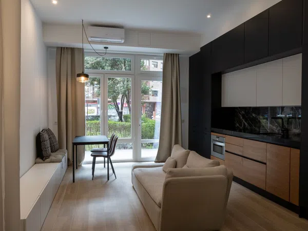 Estudio en calle de las Naves, 15