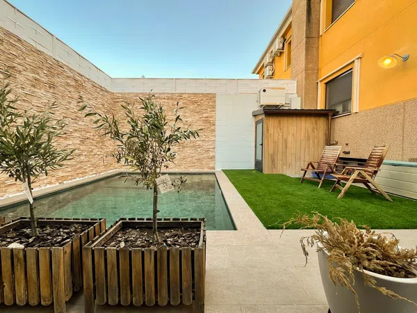Chalet pareado en Zona Norte - Nueva Valdepeñas, Zona Norte - Nueva Valdepeñas - Foto 2