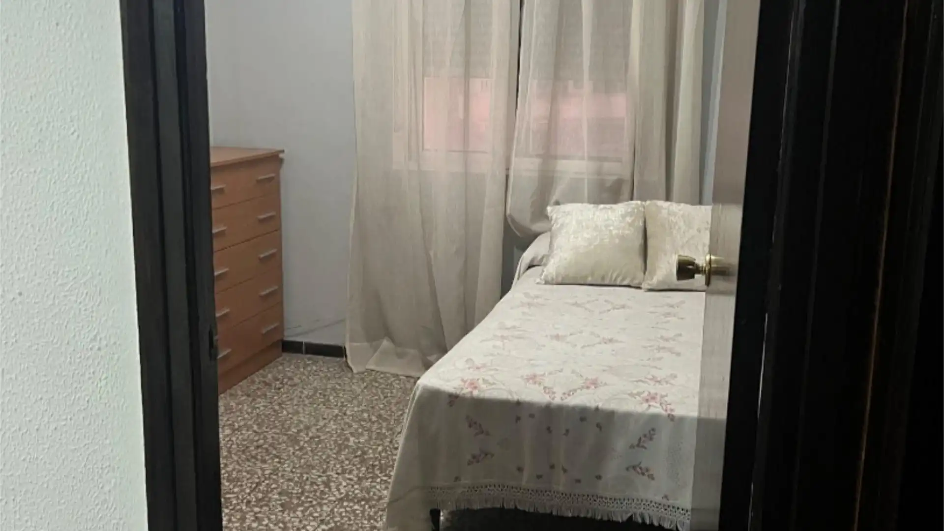 Piso en  Calle Venegas 10 - Foto 15