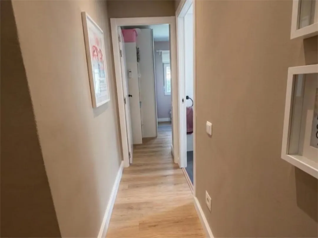 Piso en  Carrer del Llac Enol 10 - Foto 8