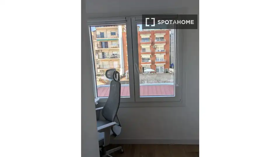 Piso en Santa Coloma de Gramenet - Foto 9