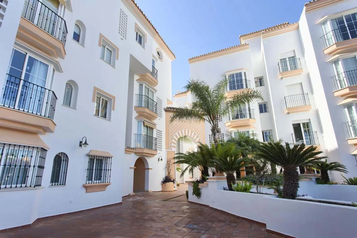 Piso en calle Edgar Neville s/n - Foto 11