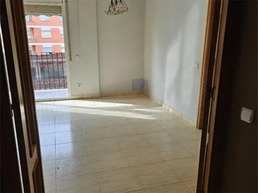 Piso en  Carrer Germanes Torrell 18 - Foto 2