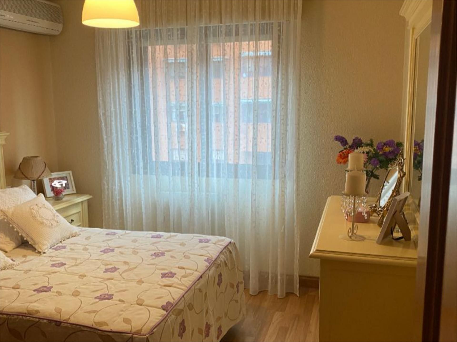 Piso en  Calle Laguna de Joatzel 2 - Foto 16