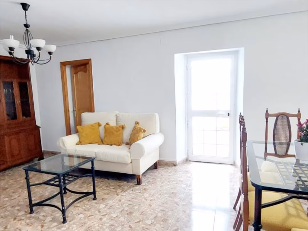 Casa adosada en  Calle General Castaños 3