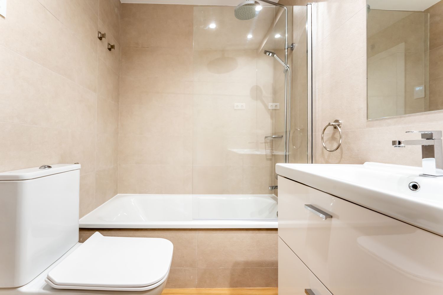 Piso en calle Casimiro Mahou Bierhans, 27 - Foto 16