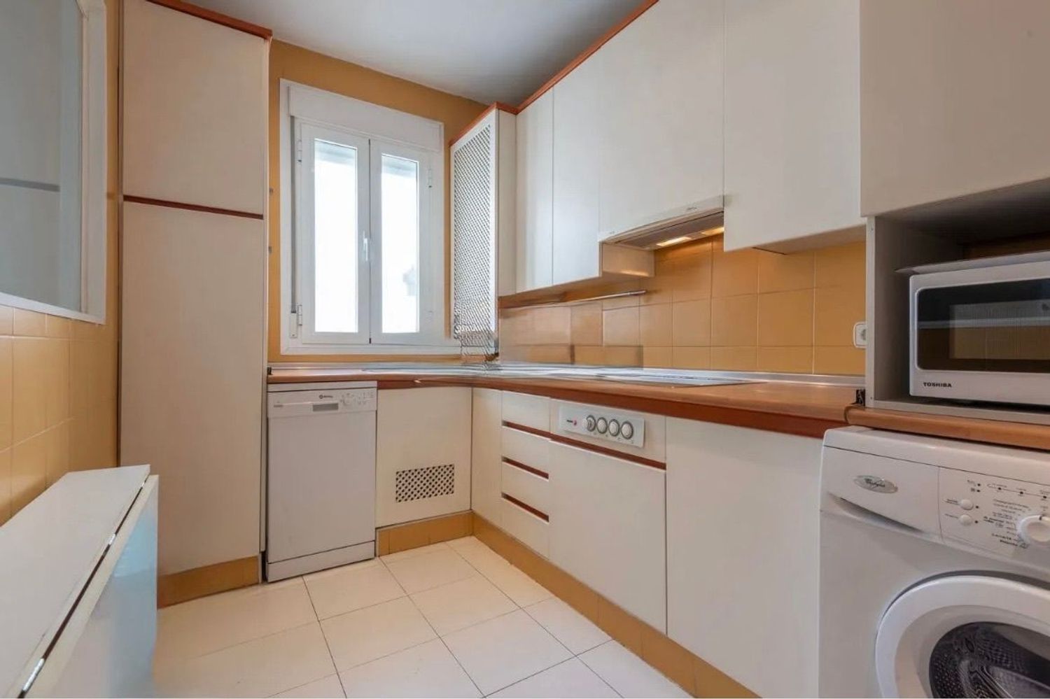 Piso en Barrio Gaztambide - Foto 9