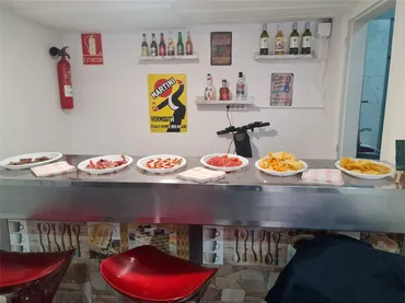 Local comercial en  Carrer de l'Hortènsia - Foto 4