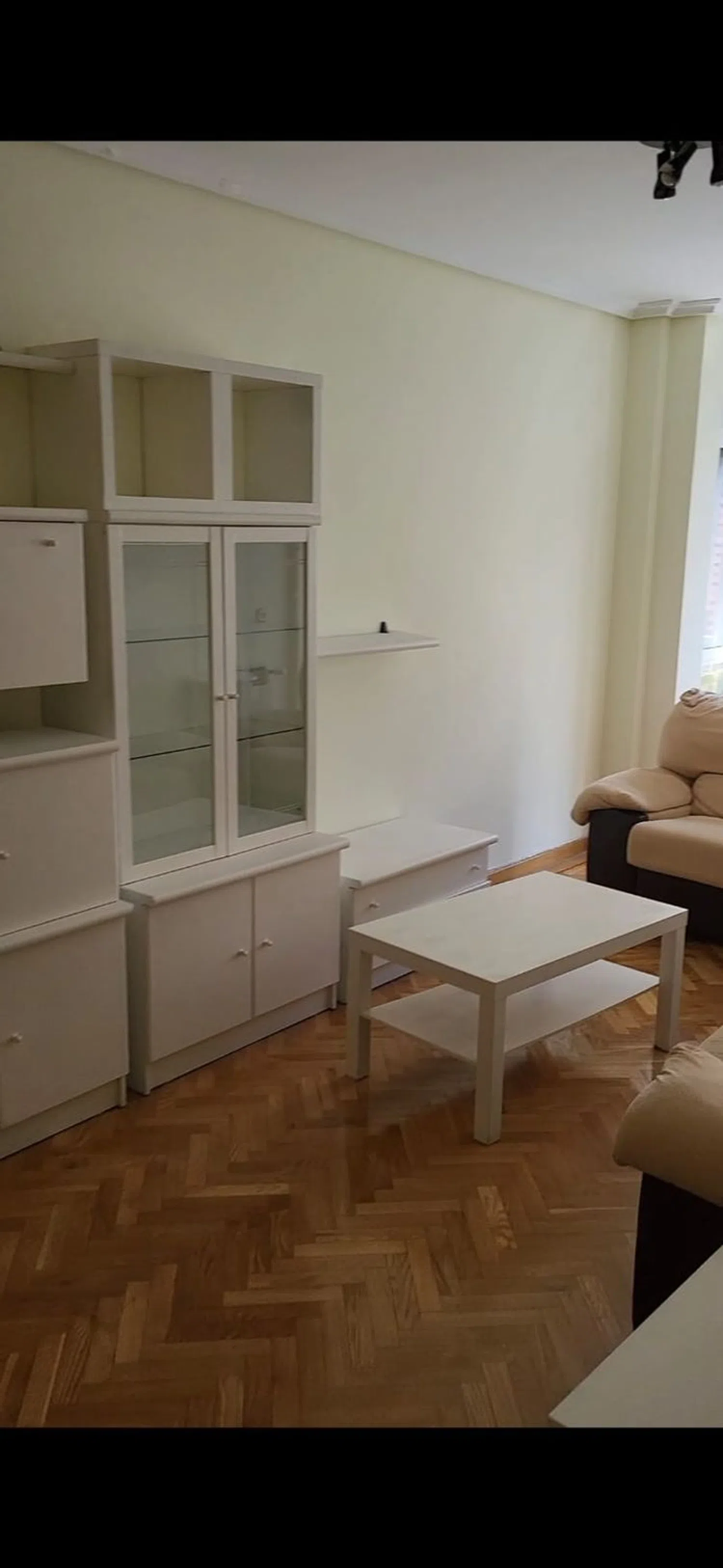Estudio en calle de Castilla, 28 - Foto 1