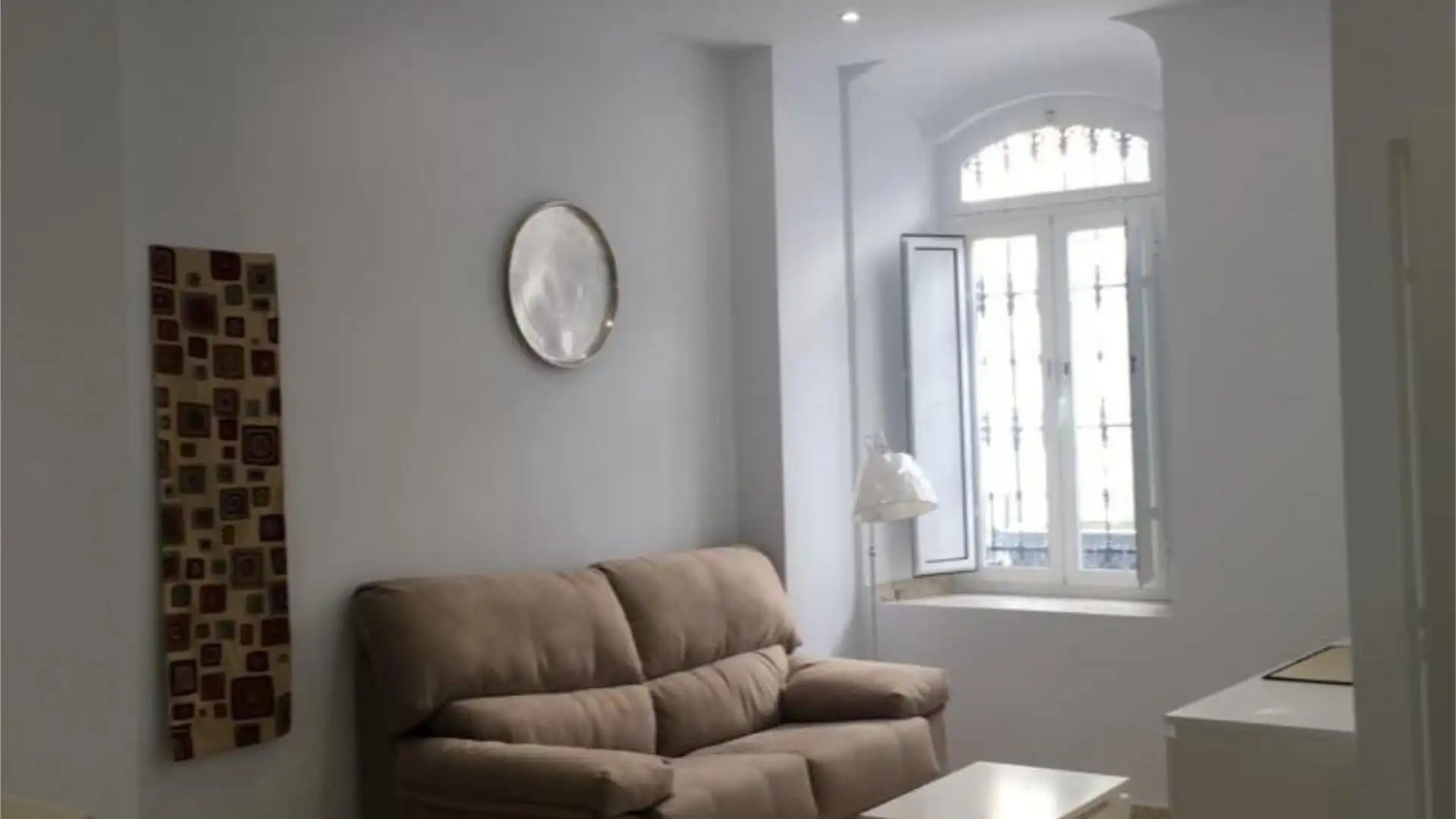 Planta baja en  Calle Clemencia Buiza 4 - Foto 2