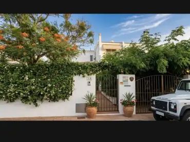 Chalet en  Calle Almijares 15 - Foto 1
