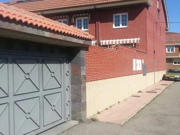 Chalet adosado en Calle la Serna, 93, San Mamés - La Palomera, San Mamés - La Palomera - Foto 2