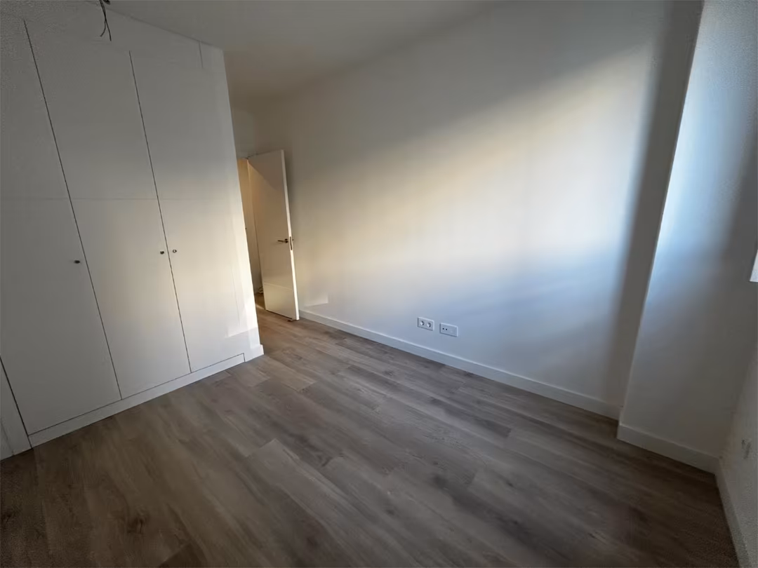 Piso en  Calle Océano Atlántico 17 - Foto 8