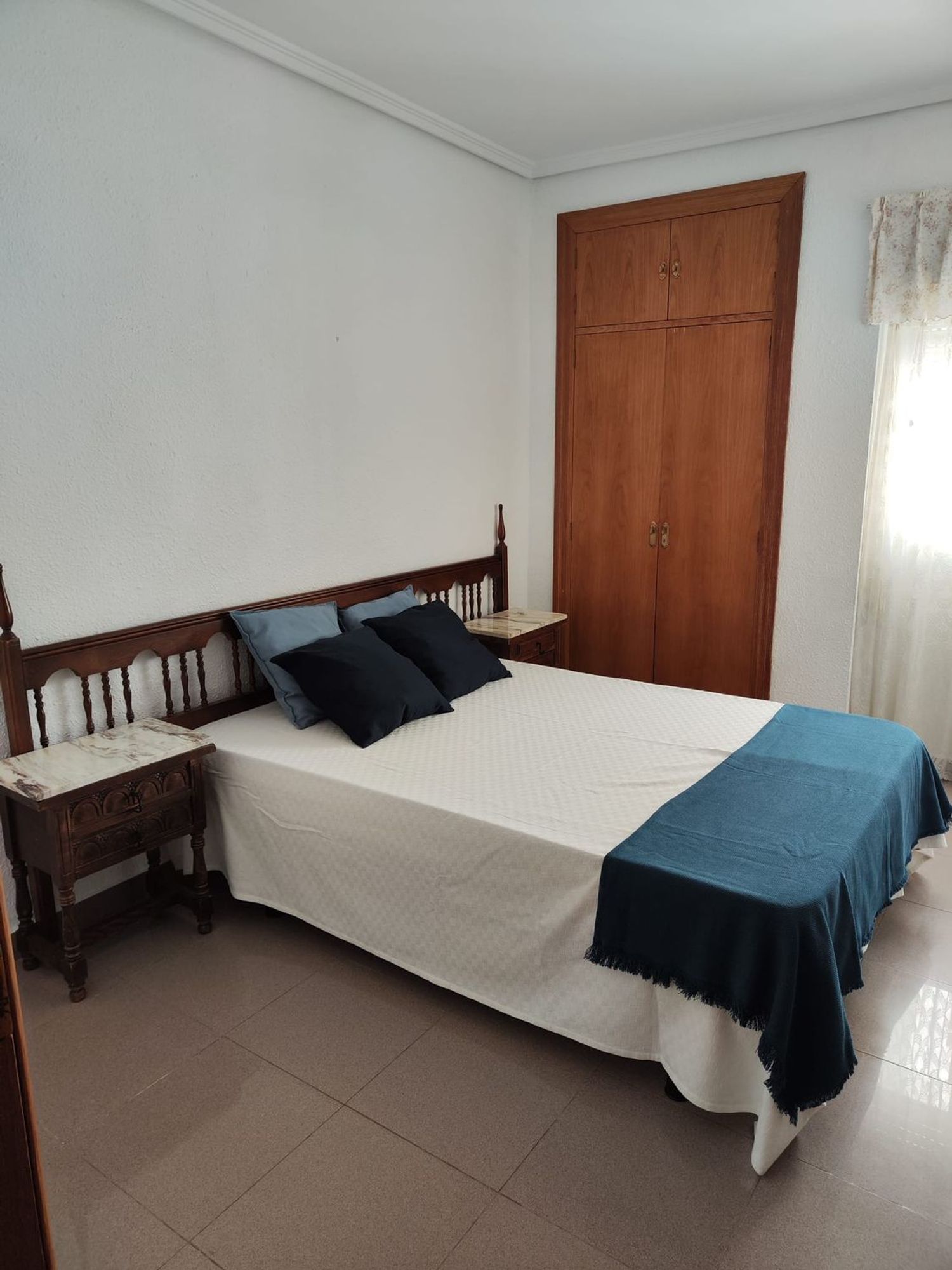 Piso en calle del Marqués de Montortal, 102 - Foto 10