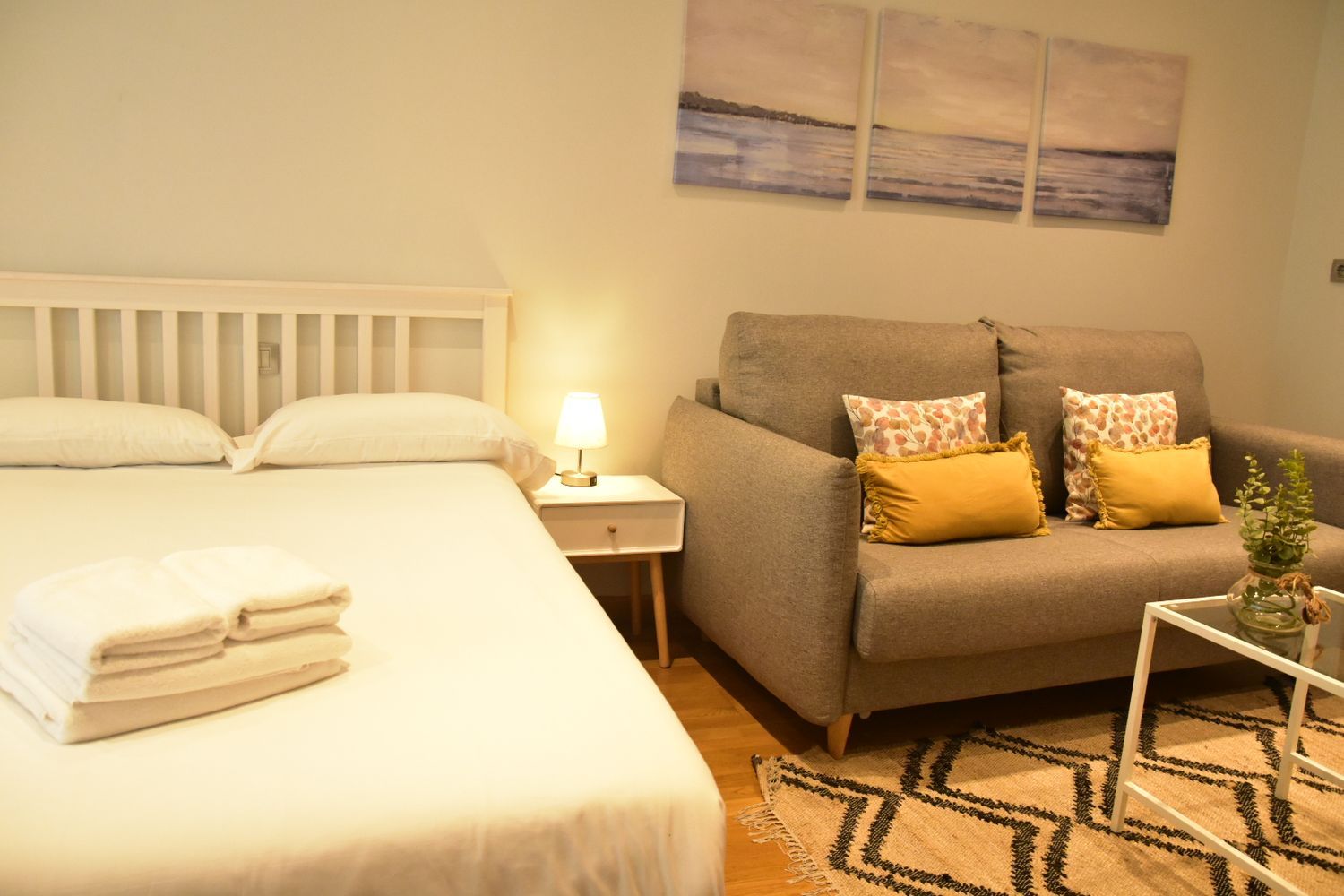 Estudio en calle de Luis Taboada, 13 - Foto 1