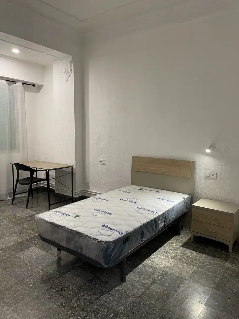 Piso en  Carrer del Doctor Zamenhof 23 - Foto 9