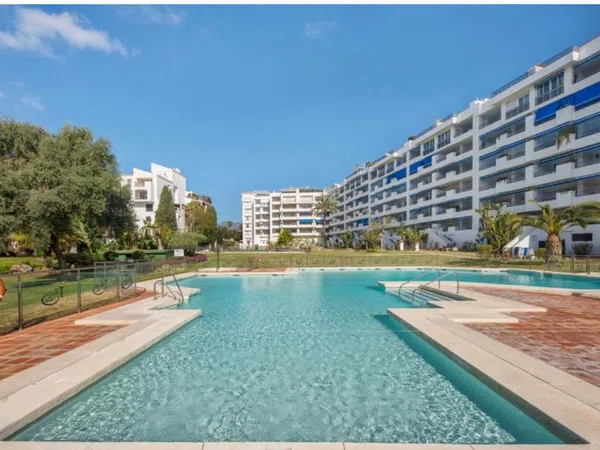 Piso en Urbanización Jardines del Puerto, Marbella, 3 - Foto 1
