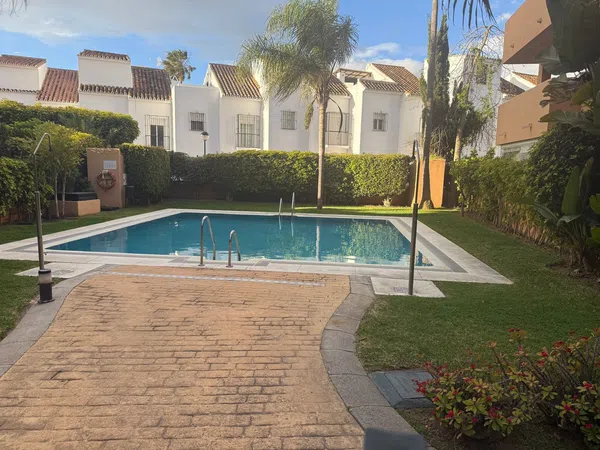 Piso en avenida Jacaranda, 32 - Foto 9