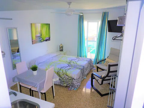 Estudio en calle Torre del Oro, 4 - Foto 1