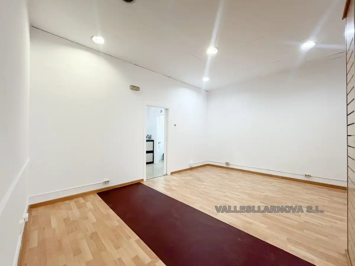 Local comercial en Mollet del Vallès - Foto 8