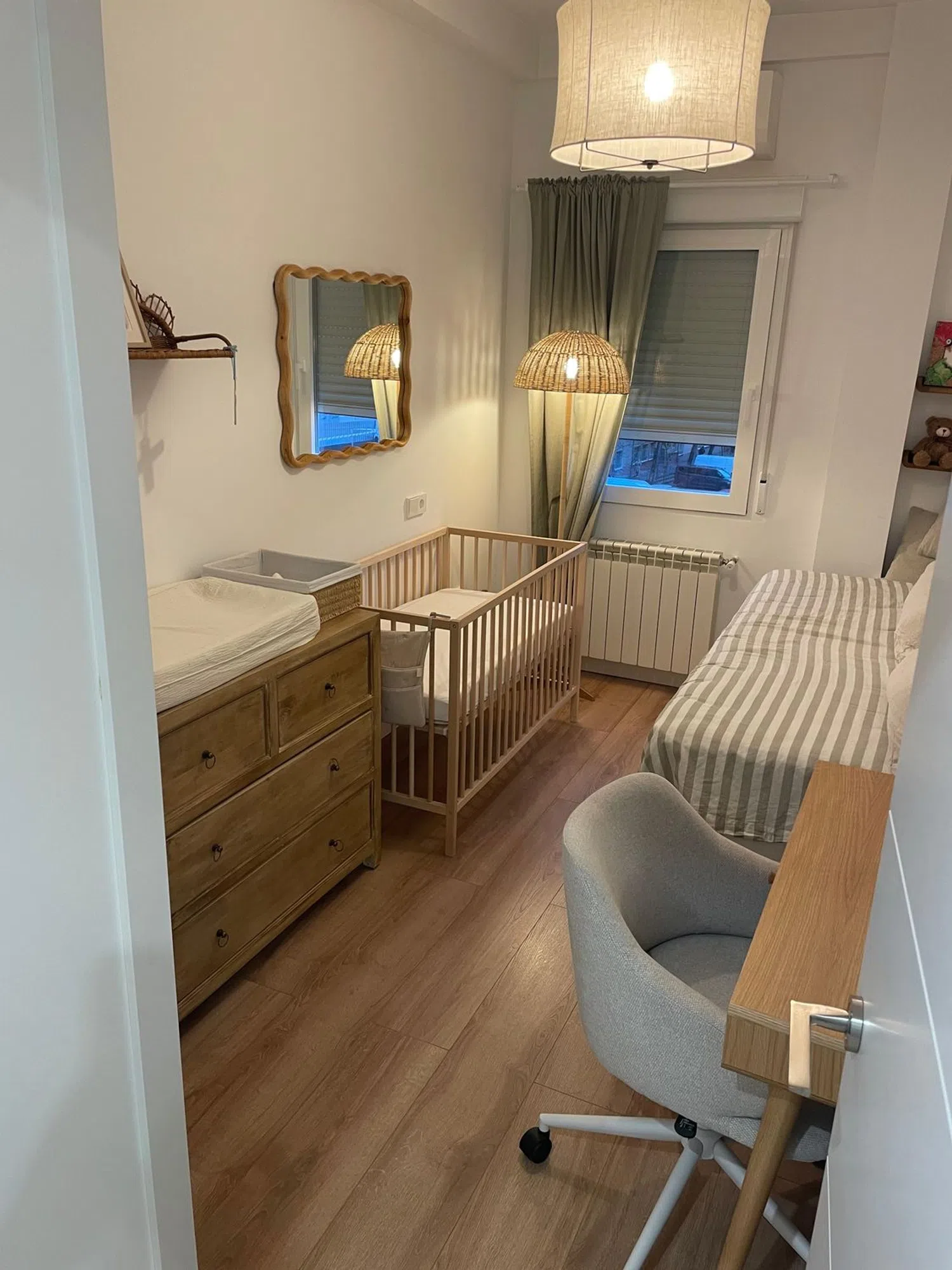 Piso en calle de la Infanta Mercedes, 97 - Foto 12