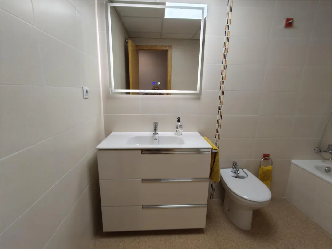 Piso en  Calle Sacerdote Isidro Albert 12 - Foto 26