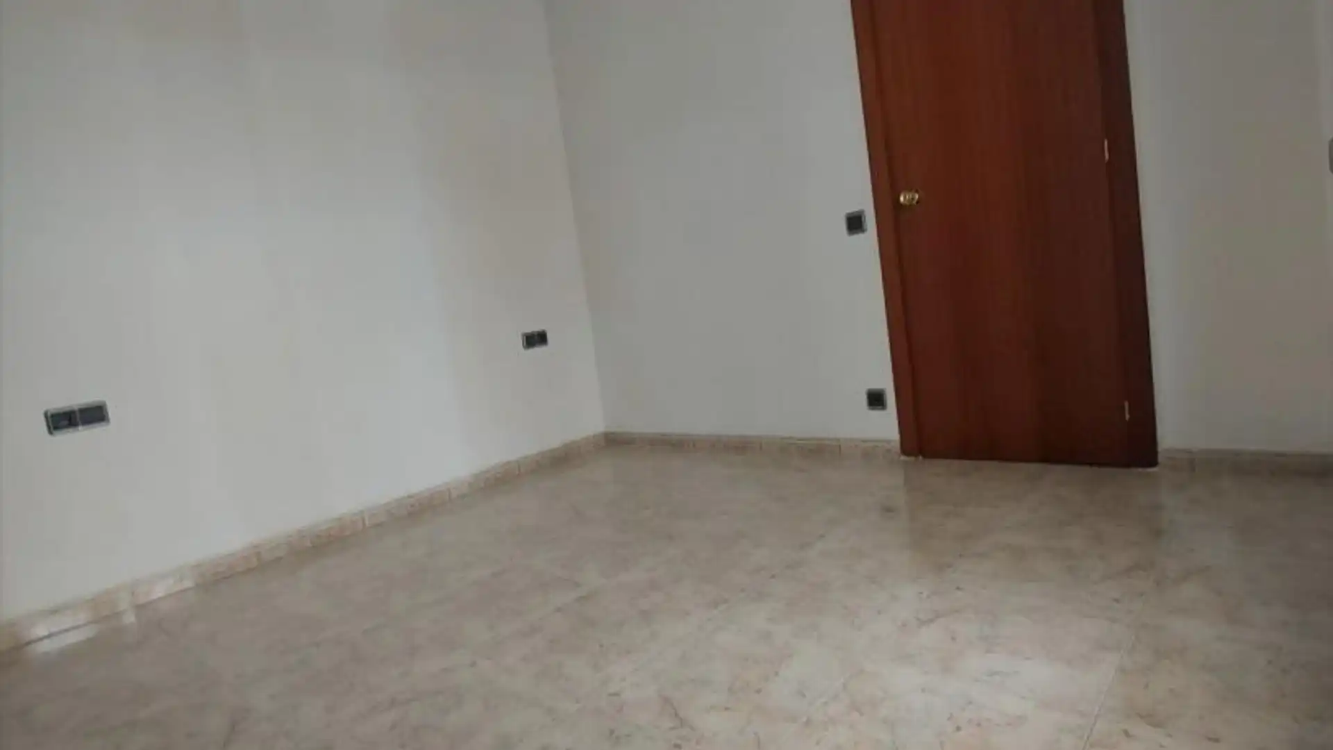 Piso en  Plaça de la Constitució 3 - Foto 7