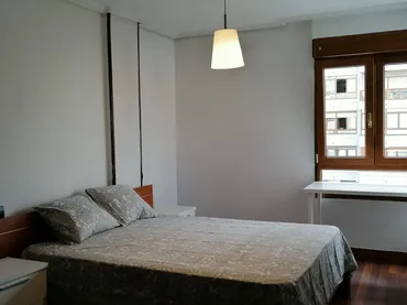 Piso en  Avenida de Valdecilla 27 - Foto 8