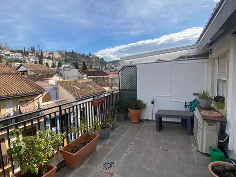 Ático en calle Sor Cristina Mesa, 8