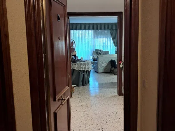 Piso en calle Juan de Juanes, 6 - Foto 2