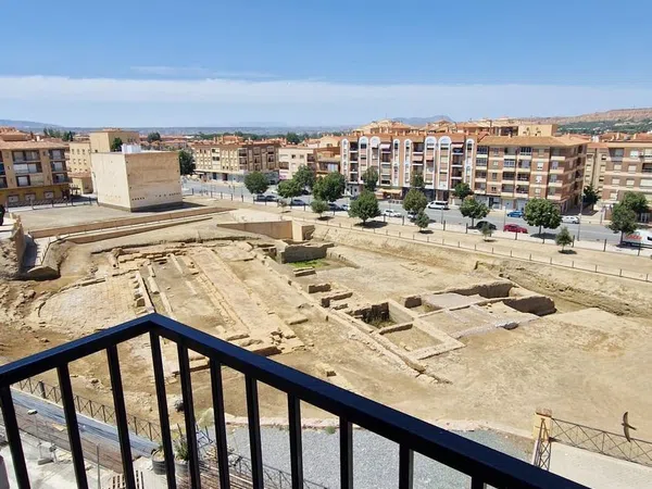 Piso en Paseo Ismael González de la Serna, 3 - Foto 2