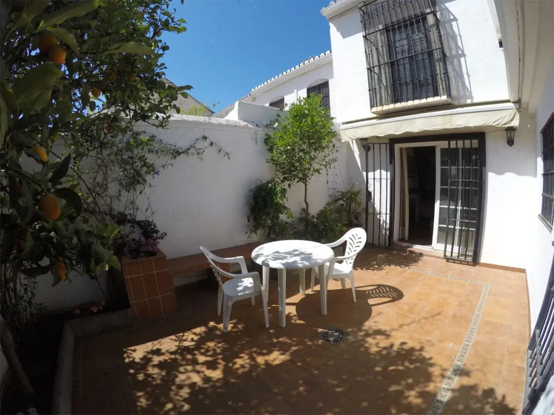 Piso en  Calle Mijas 12