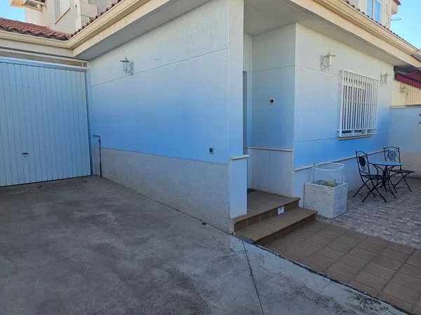 Chalet pareado en Poblete - Foto 3