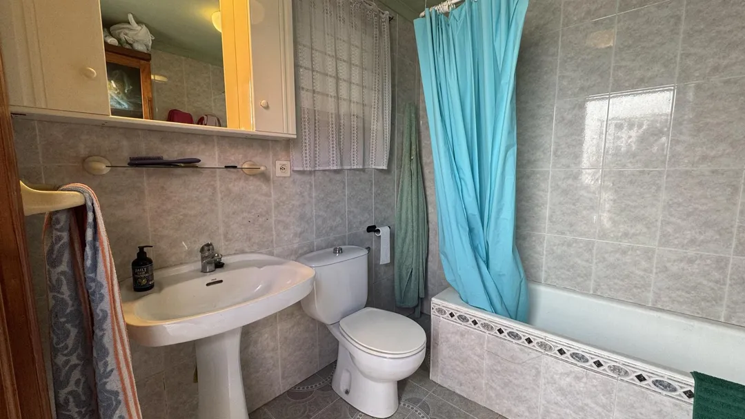 Casa adosada en  Calle Conde Almodóvar 88 - Foto 23